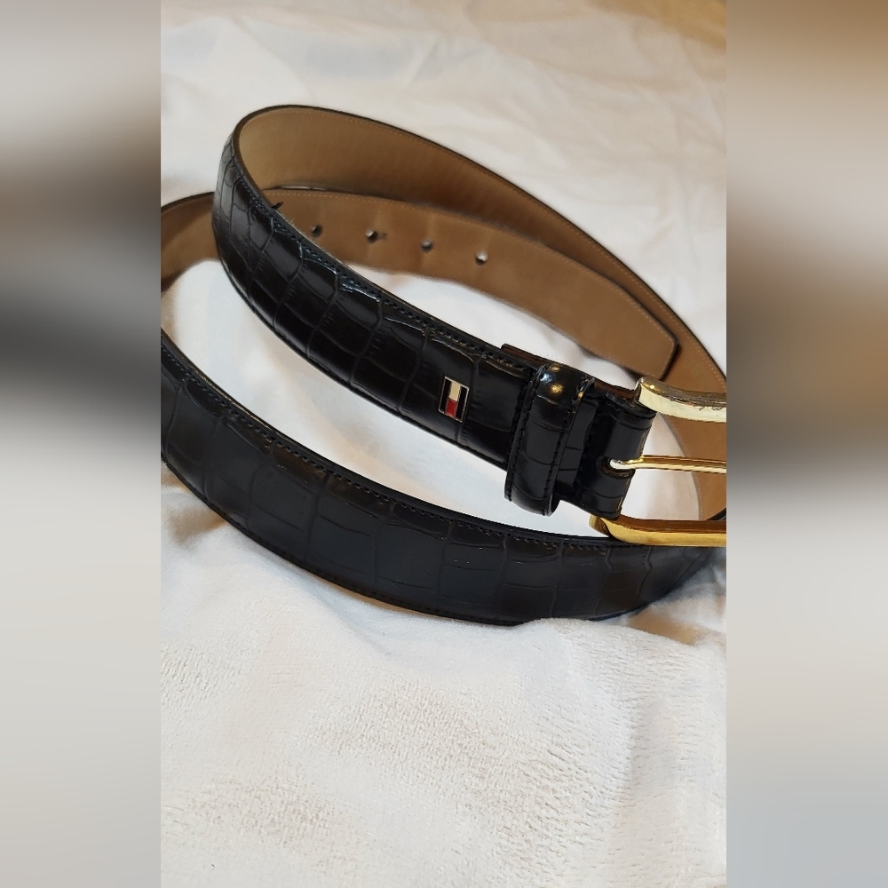 Tommy Hilfiger leather belt size 40/100